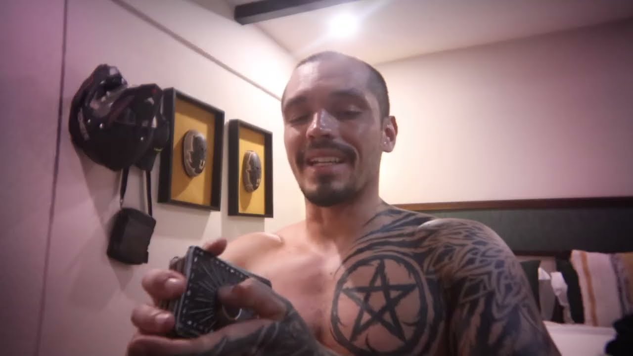 PISCES: OBSESSING OVER EACH OTHER, WALKING AWAY ONLY TO RUN BACK | 12-18 MAY TAROT