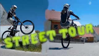MTB STREET TOUR | Dirt Bike | Maximal Biker