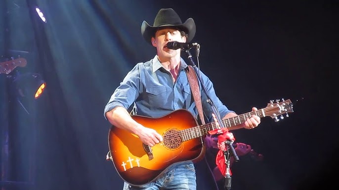 Aaron Watson at the Ryman - "That's Why God Loves Cowboys"