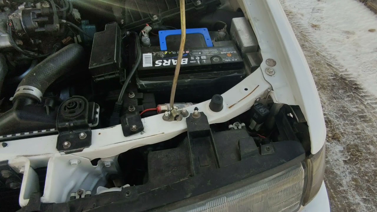 Мазда 626 GT  1990 года . состояние 30ти летнего авто. 