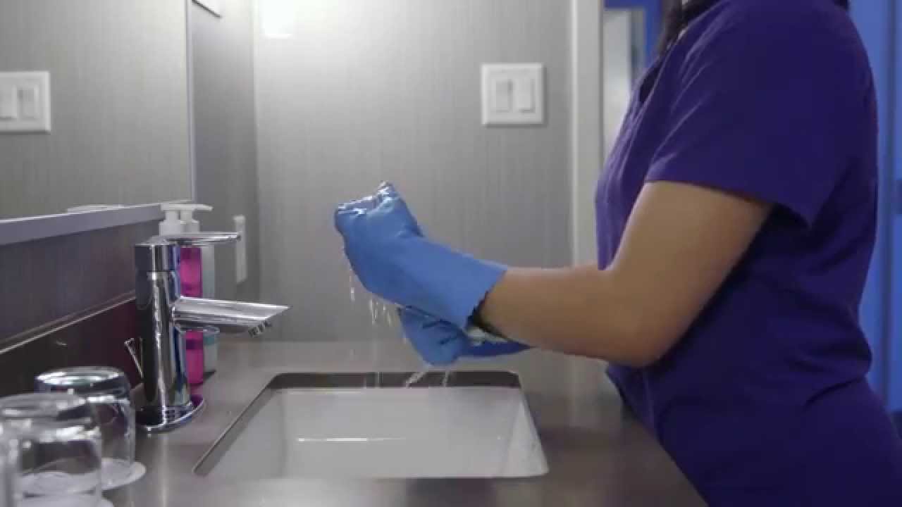 Room Attendants Wringing (4 of 7) YouTube