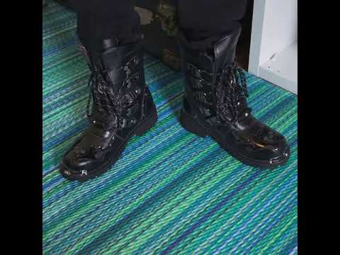 wish steel toe shoes