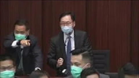 Scuffles as HK legislature meet to elect chairman - DayDayNews