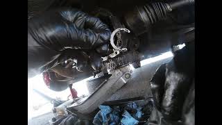 MERCEDES W126 W123 REAR AXLES REPLACEMENT + DIFF MOUNT, OIL AND RESEAL!!