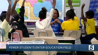 Fewer students choose education as teacher shortage looms