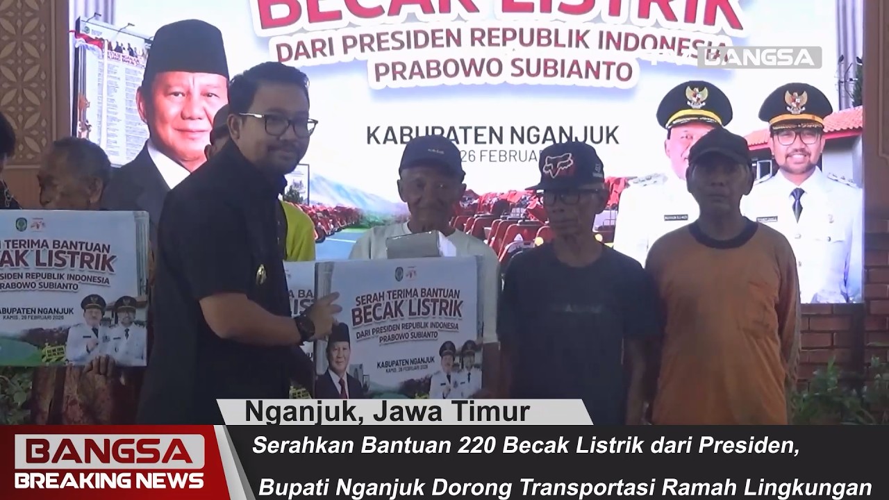 Serahkan Bantuan 220 Becak Listrik dari Presiden, Bupati Nganjuk Dorong Transportasi Ramah Lingkunga