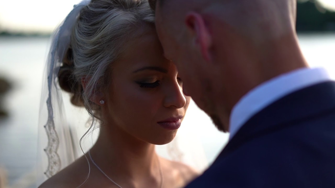 Hannah & Nathan // The Pavilion at Hunter Valley Farm