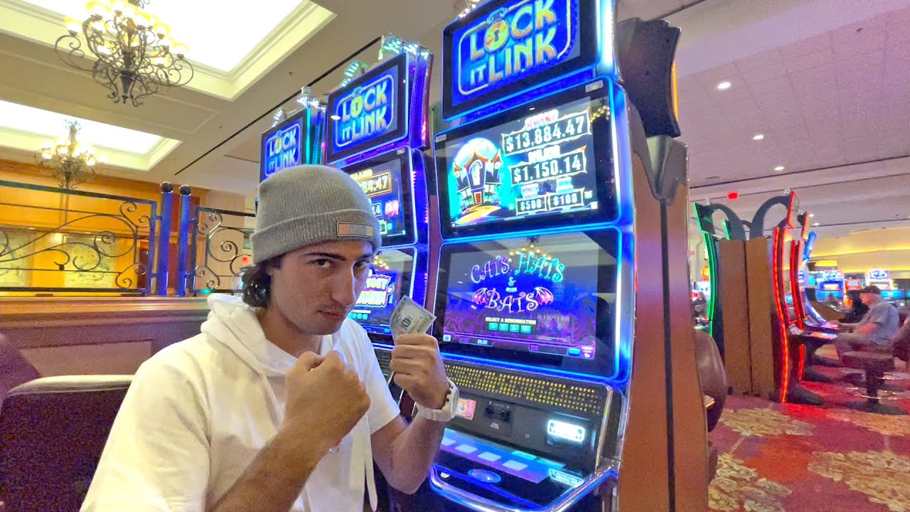 I Challenged This Las Vegas Slot Machine To A Battle!!!! - YouTube