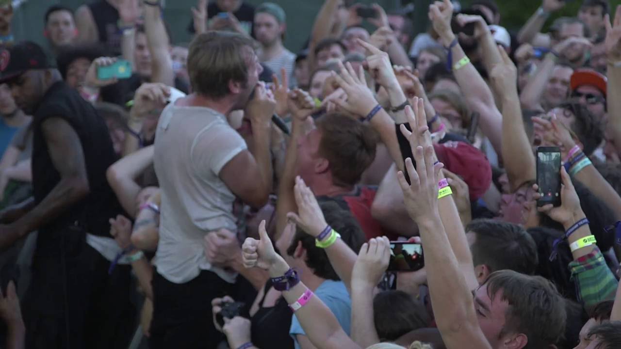 Thursday - A Hole in the World