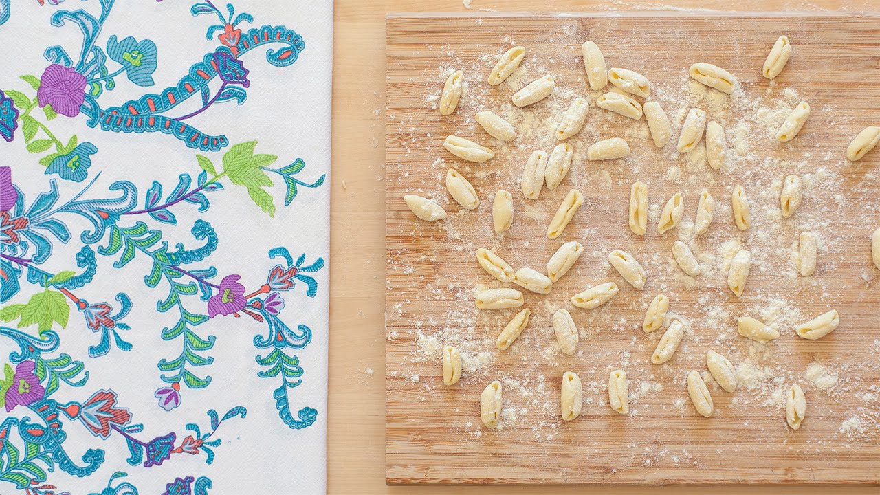 Cómo hacer pasta cavatelli fresca YouTube