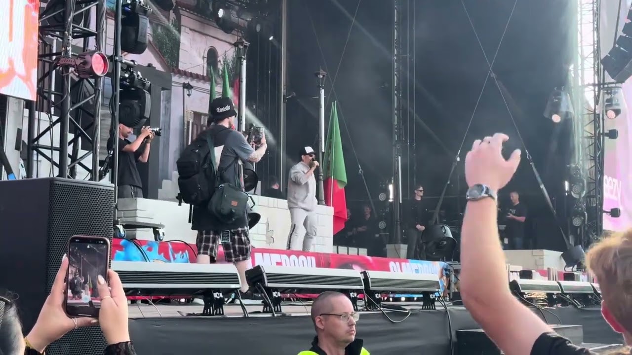 Niilo22 keikka simerock 2025 (live)