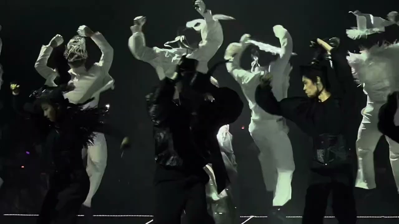 Jeff Satur - Black Tie หล่อมาก [Red Giant Concert Day 1]