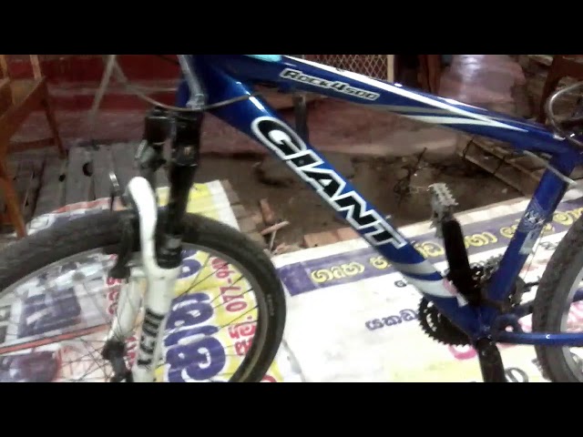 GIANT bicycle rock 4500 / matara/ SL boyes - YouTube