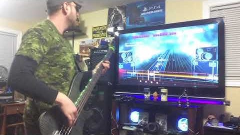 *DoTheEvolution* *Bass Playthrough*