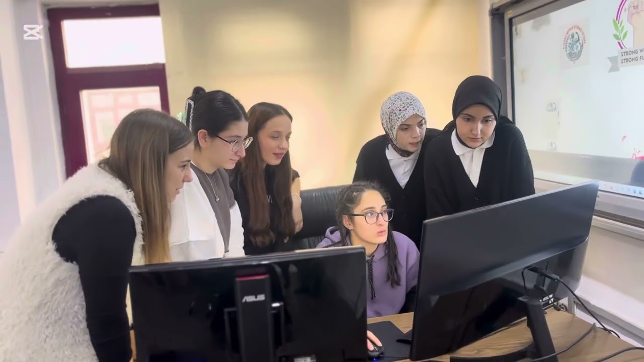 STRONG WOMEN STRONG FUTURE