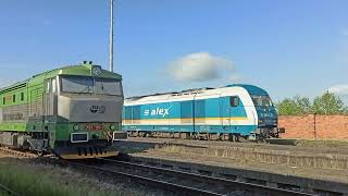 751 115-7 se stroji USP 2000 C2 a Unimat 08-4×4/4S v Holýšově 6.6.2024