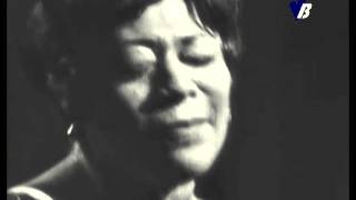 ELLA FITZGERALD (Mack The Knife)