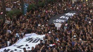 Throughout june, millions of protesters have been marching in hong
kong effort to withdraw an extradition bill that would send inmates
china. as the mi...
