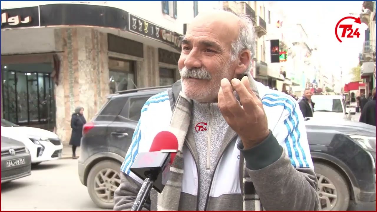 ‎هبط من تران مصدوم مباشرة قدام كاميرا: معاش لا حشمة لا جعرة حتى في سيدي رمضان..طفلة تبوس في صاحبها!‎