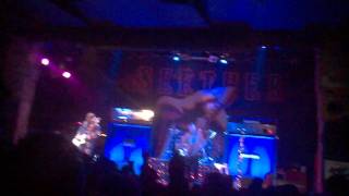 Seether - Driven Under (live) HQ