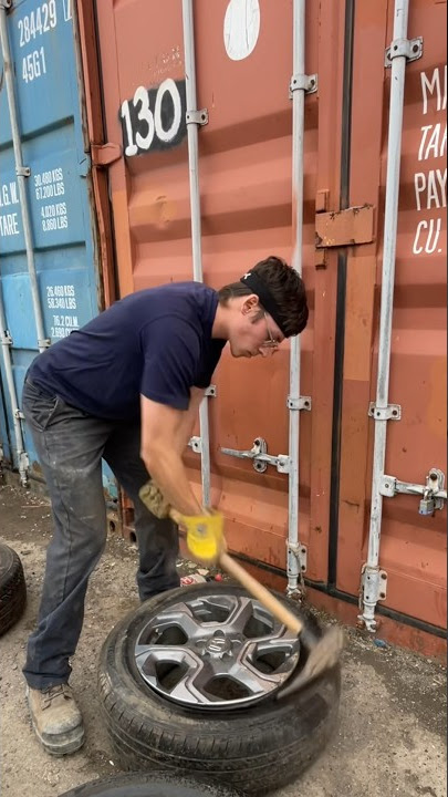 How To Break A Car Tire Bead #tiredoctor #shorts