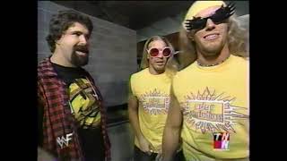 Edge & Christian sing the Chris Benoit theme song - Nov. 6, 2000 - Reeking of Awesomeness