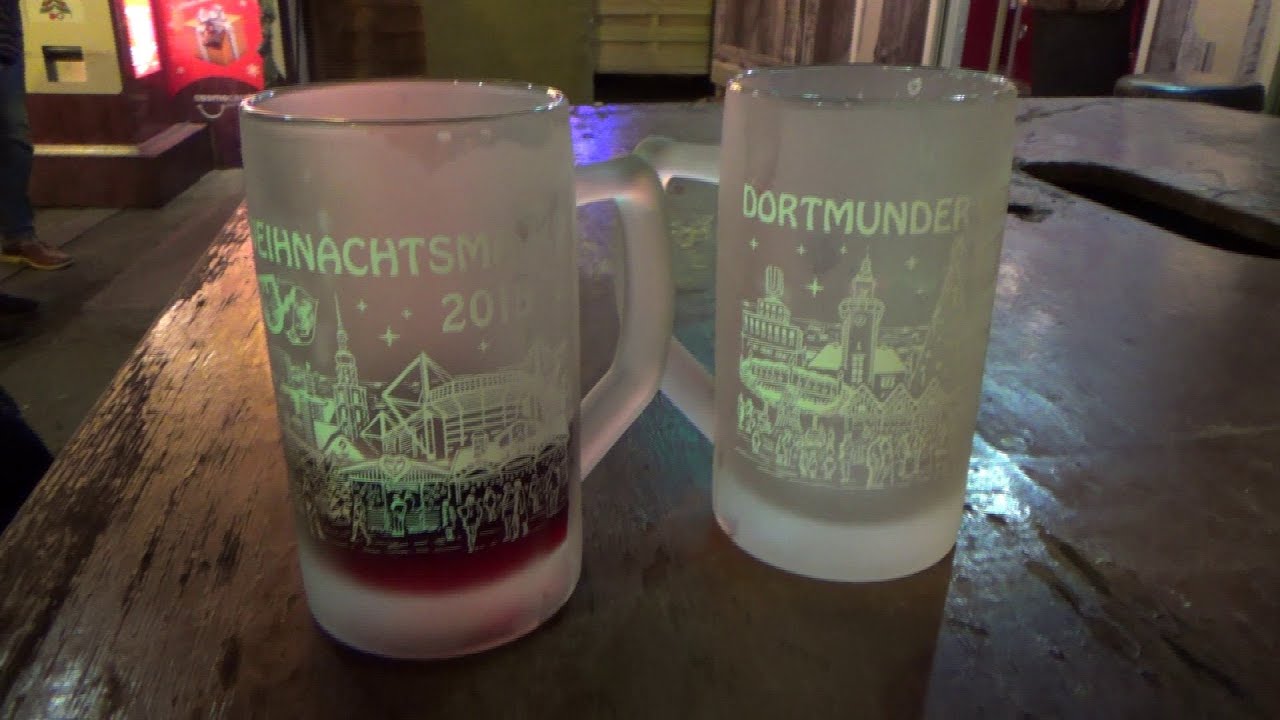 Dortmunder Weihnachtsmarkt: Glühweintasse 2015 - YouTube