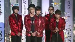 120222 GaonChart K Pop Awards - B1A4 Win  Acceptance