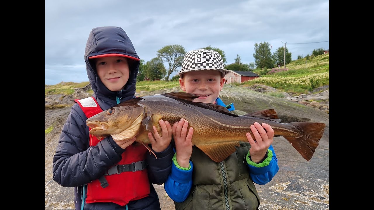 Saltstraumen - Fiske från land och båt | Team Hugg Jr - YouTube