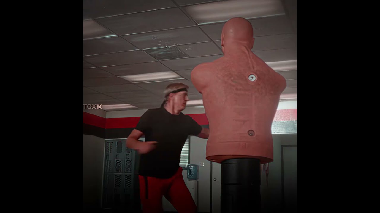Tornado Kick Of Johnny Lawrence Edit Youtubeshorts Cobrakai Cobrakaiseason6 Johnnylawrence