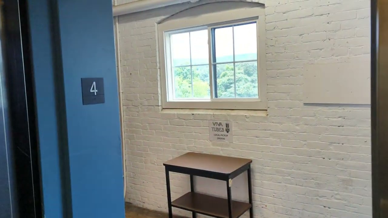 Easthampton, MA: Elevator at The Brickyard Building