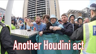 Another Houdini act (semi final FA-cup Coventry - Man United)