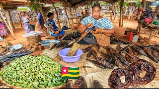 Typical rural African village market in Vogan Togo West Africa. Market life in Africa 🌍