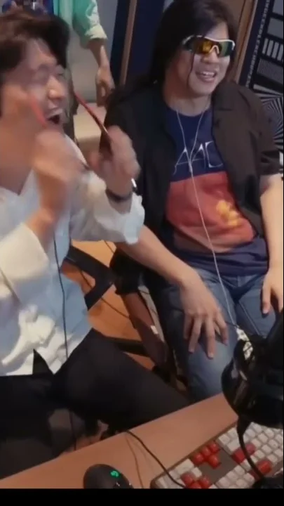 랄로 노래