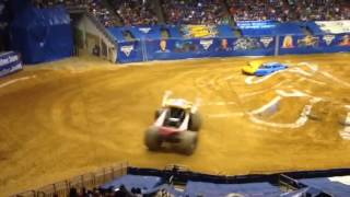 Monster Jam Coliseo de Puerto Rico 2016 Zombie