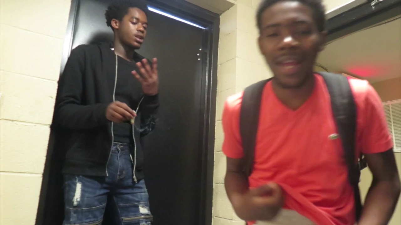 YungMaaly - Get left (Official Video) (Shot By @4kclipz)