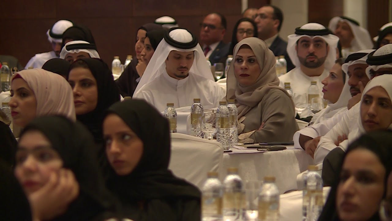 الكلمة الترحيبية لسعادة عبدالله بن طوق في ندوة استشراف المستقبل