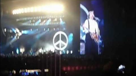 Paul McCartney - A day in the life - Give piece a chance.AVI