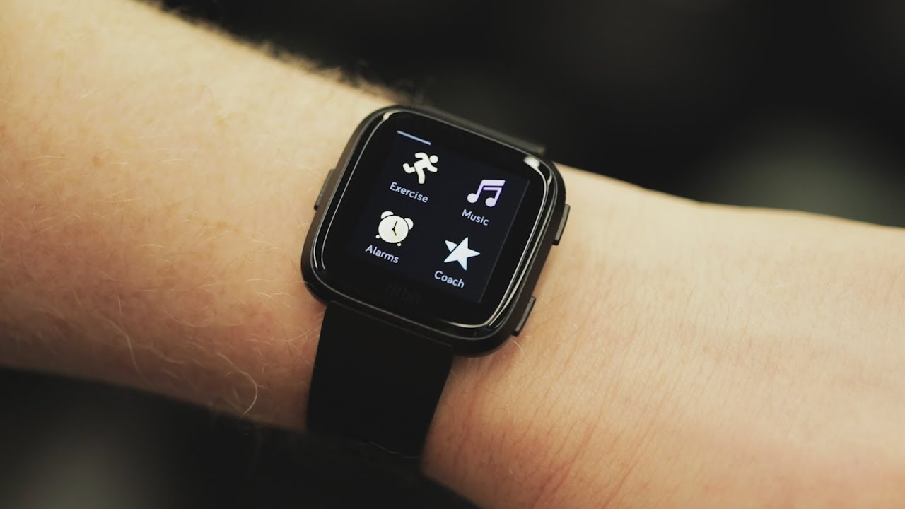 fitbit black versa