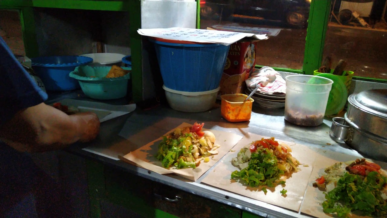 Gado-gado khas Babat Lamongan Jawa timur. One and only di Indonesia
