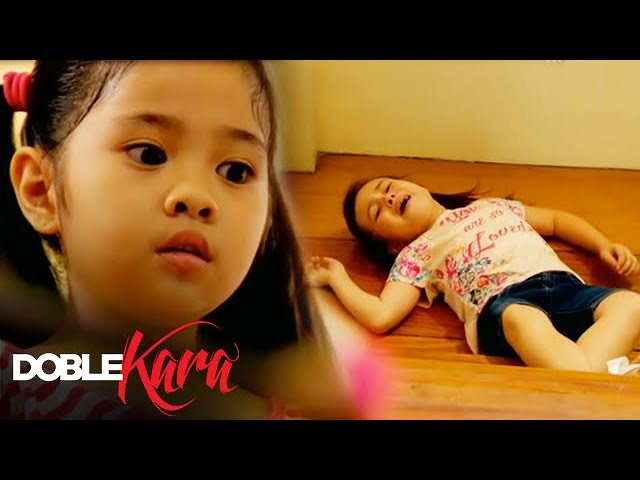 Hannah pushes Rebecca downstairs | Doble Kara class=