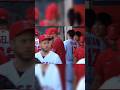 大谷翔平が水原一平と乱闘 珍プレー アンダーソンとラミレスのボクシングを再現 Shorts 大谷翔平が水原一平と乱闘 珍プレー アンダーソンとラミレスのボクシングを再現 Shorts