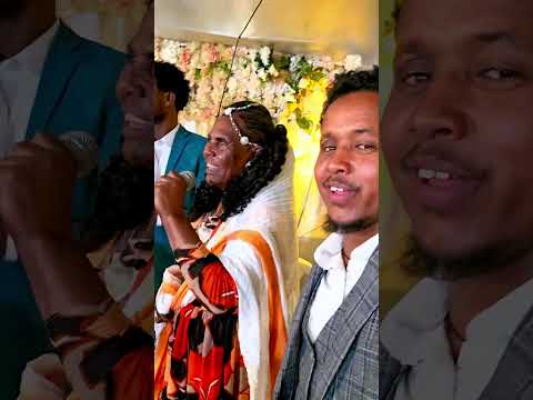 ዝገርማ ወላዲት ድምፃዊት ተመንያ Habesha Ethiopianmusic Habeshamusic Eritrian Duet Dance Music