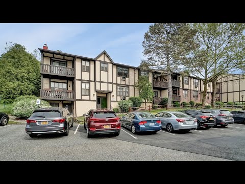 902 Sierra Vista Lane, Valley Cottage, NY home video tour
