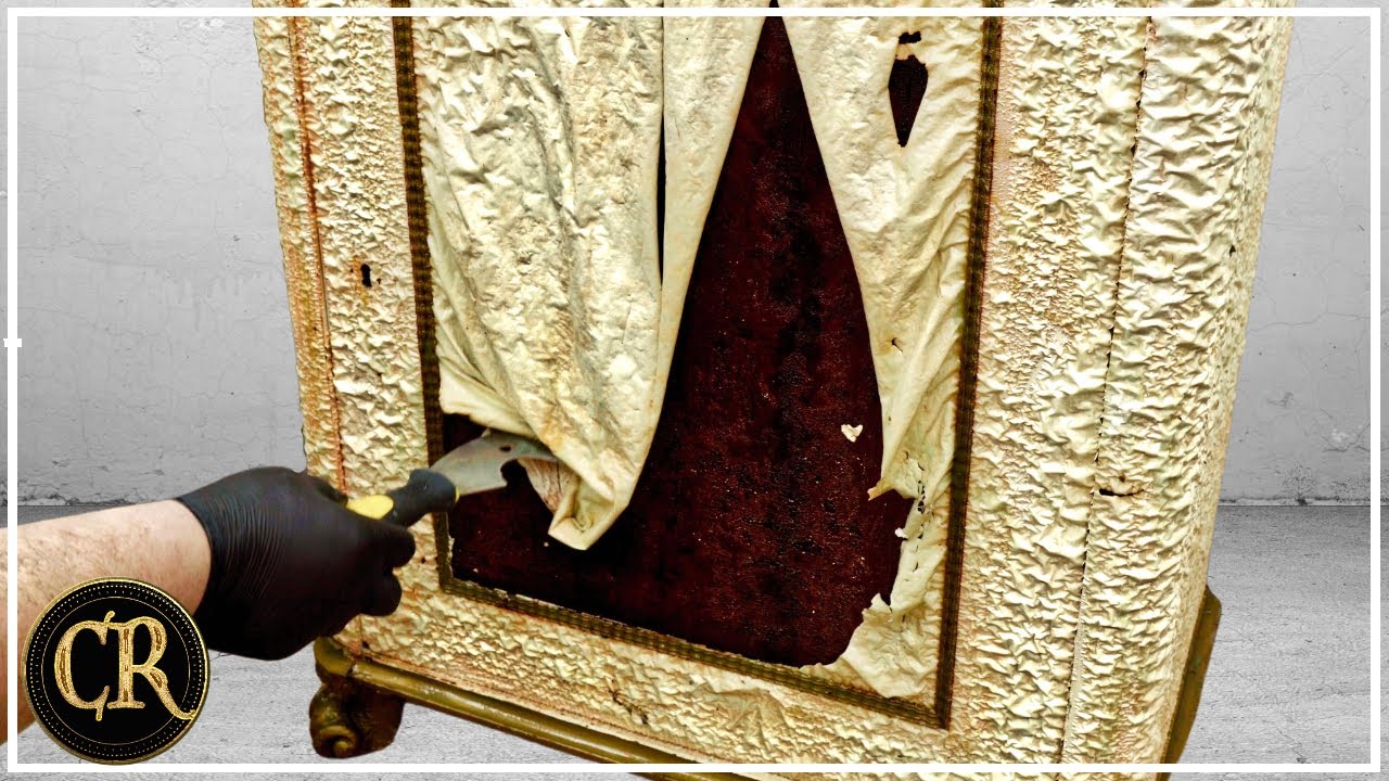 уродливый шкаф — это НАСТОЯЩИЙ бидермейер?