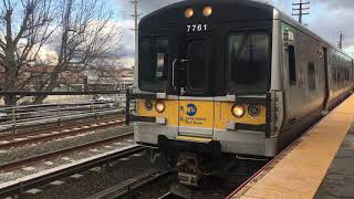 MTA: LIRR M7 Entering Valley Stream.