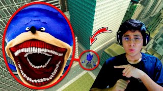 Thumbnail for Un DRON capta a SONIC TAPES en la ciudad