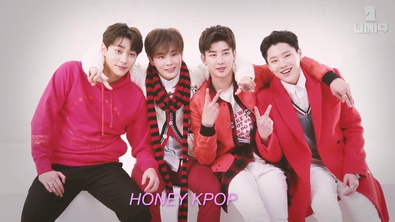 Uniq Happy New Year 2017 But It Keeps Switching Languages