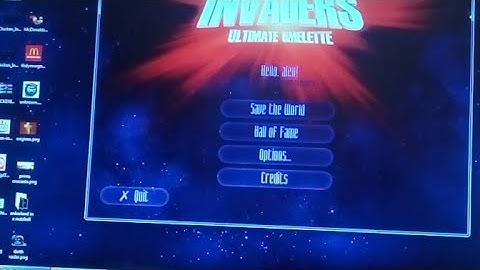 FIRST LIVE VIDEO (Playing Chicken Invaders 4)