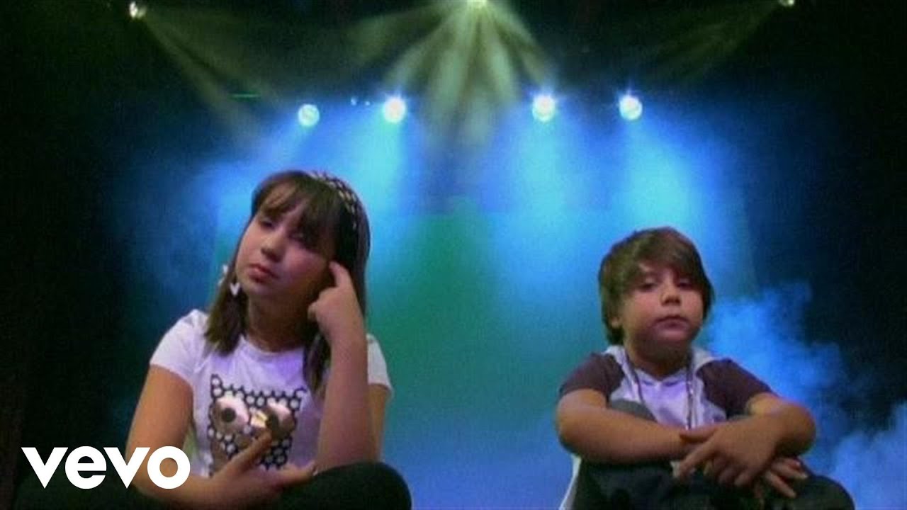 Vitor & VitÃ³ria - Fonte De Amor